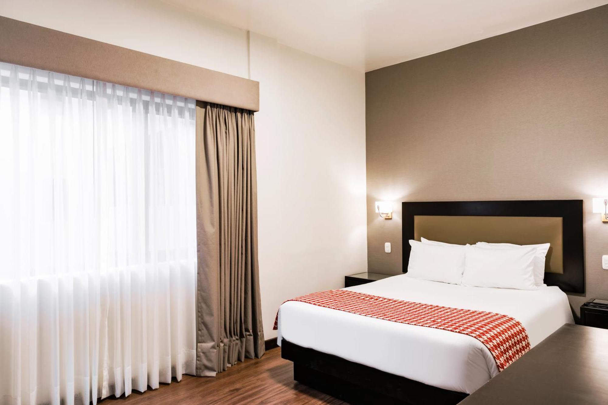 Wyndham Costa Del Sol Piura Hotell Exteriör bild